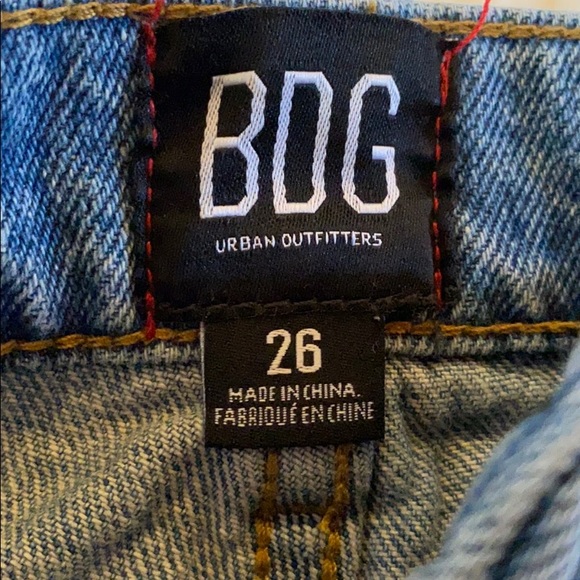— BDG Straight Leg High Waisted Jeans - Picture 2 of 6